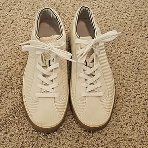 Rothy's Sneakers - Gently Used- Size 9